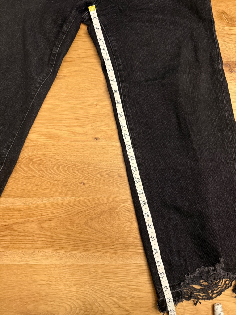 DL1961 Women's Black Wide-Leg Distressed Hem Jeans - Picture 6 of 7